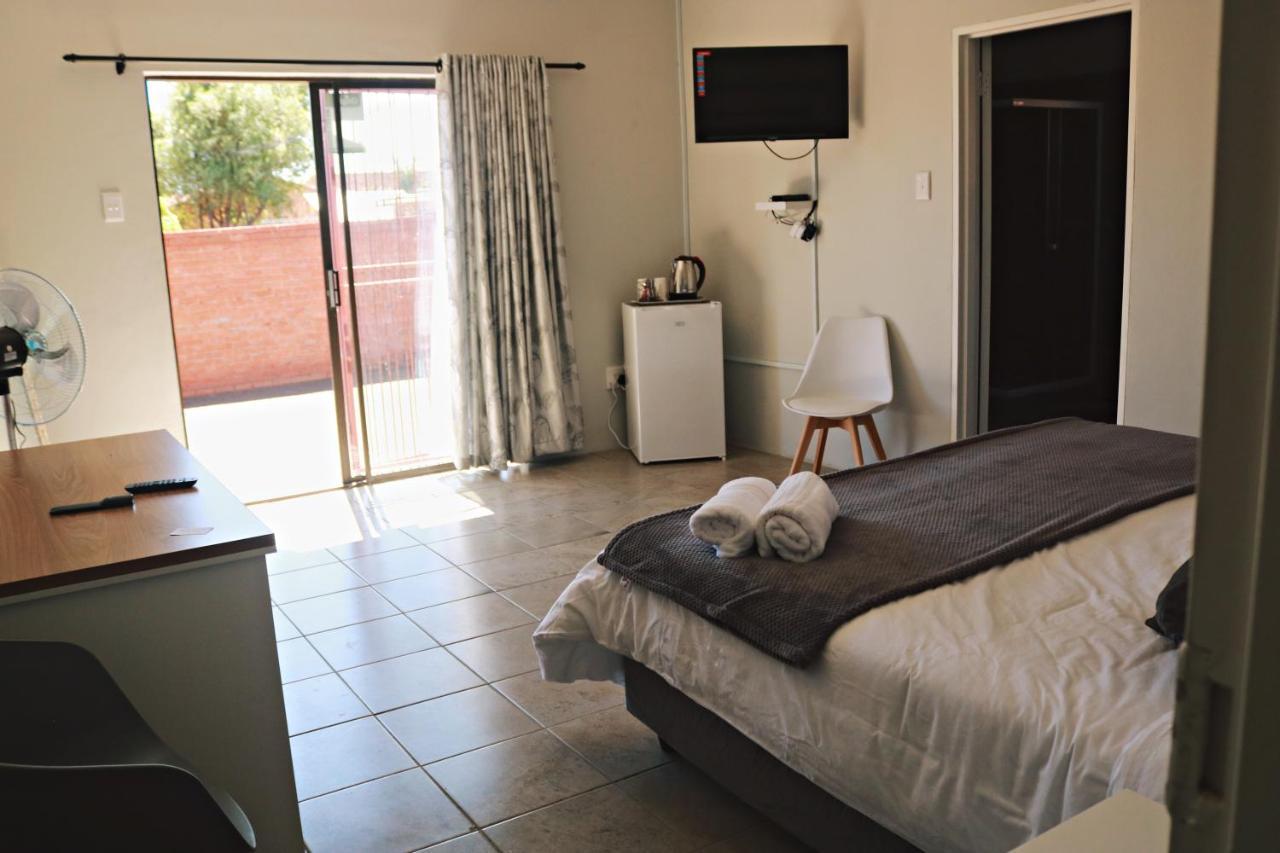 My Guesthouse Kimberley Esterno foto