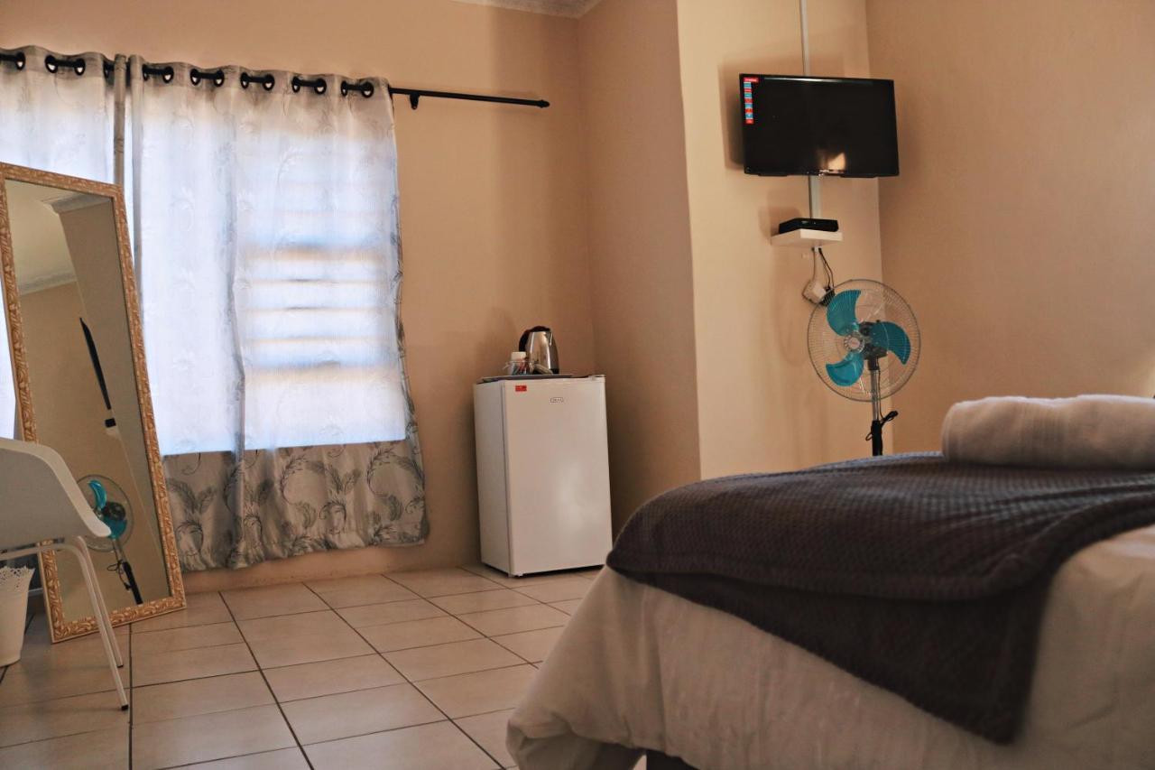 My Guesthouse Kimberley Esterno foto