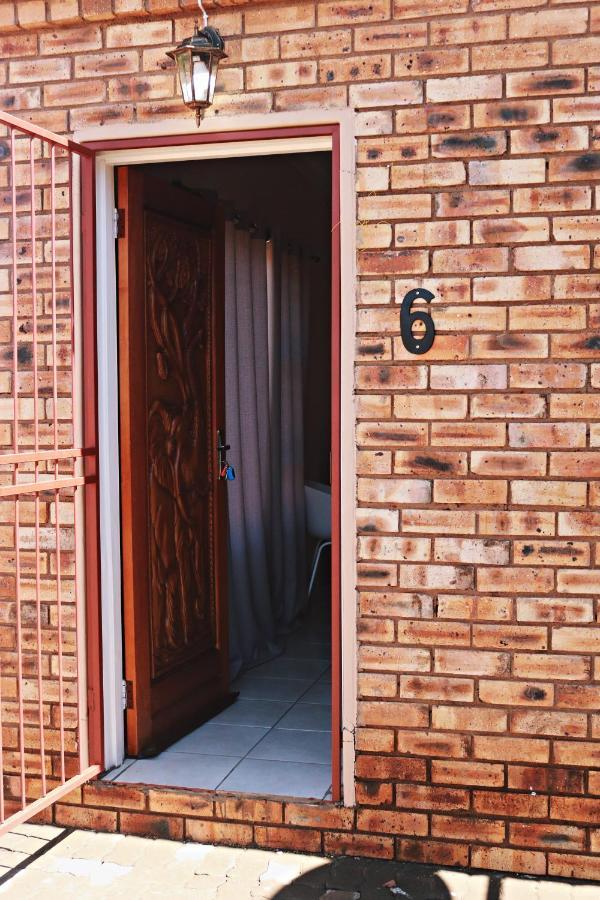 My Guesthouse Kimberley Esterno foto